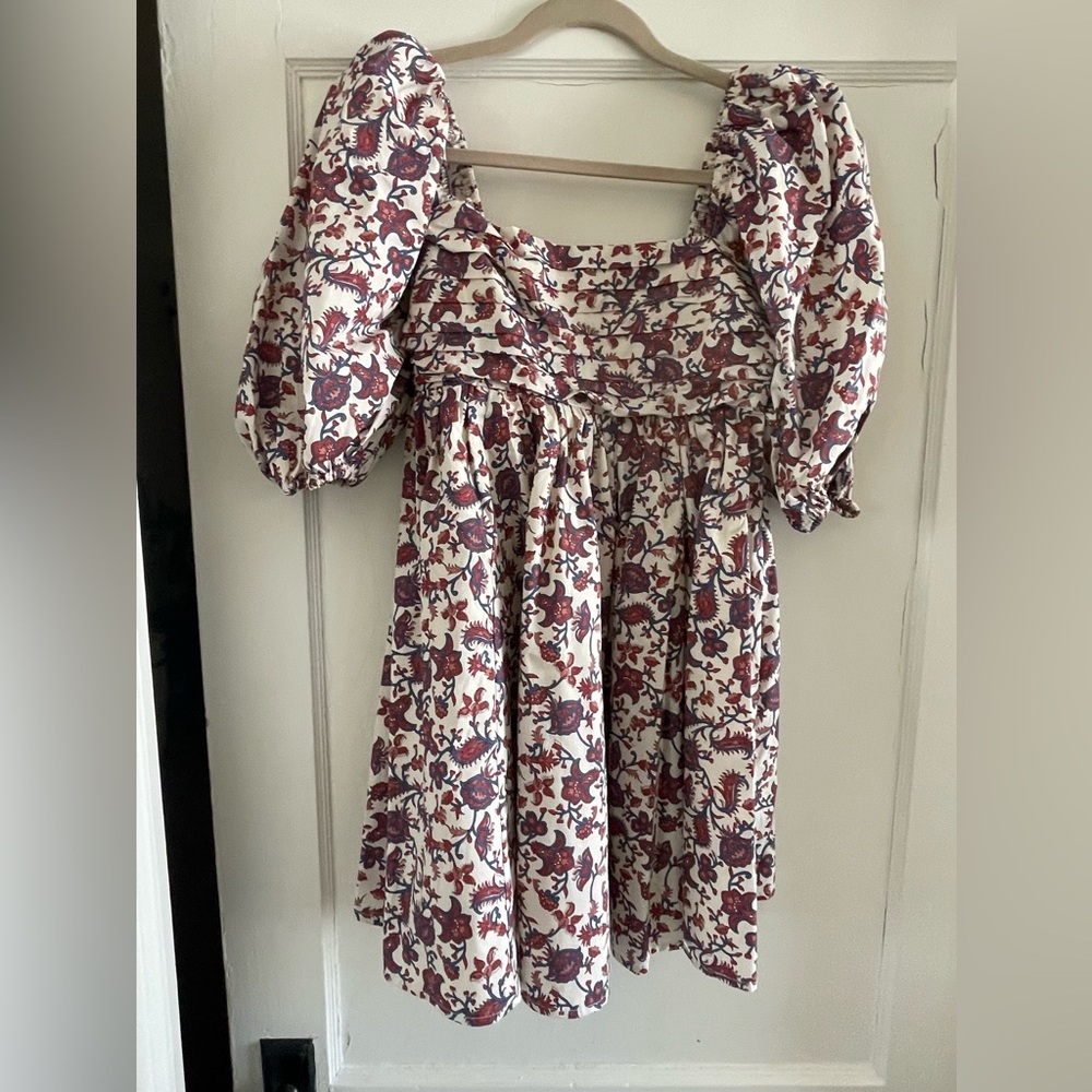 Floral Abercrombie poof sleeve dress